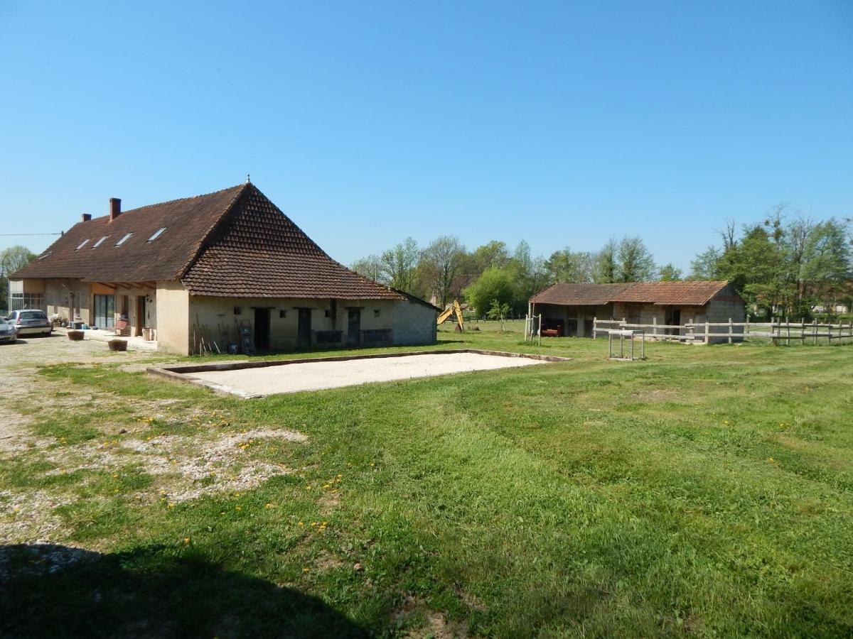 Gite Chez Marcel Et Bea La Chapelle-Saint-Sauveur  Exteriör bild
